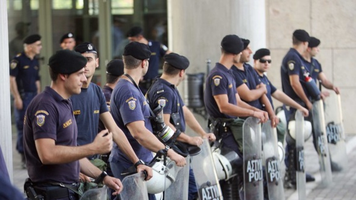 «Φρούριο» η Θεσσαλονίκη ενόψει ΔΕΘ - Στους δρόμους 4.000 αστυνομικοί
